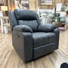 Load image into Gallery viewer, Stonehaven Reclining Sofa Set
