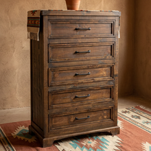 Load image into Gallery viewer, Desert Valley Chest