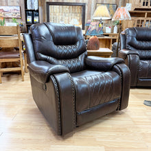 Load image into Gallery viewer, Laredo Reclining Sofa Set