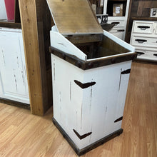 Load image into Gallery viewer, Shenandoah Trash Can