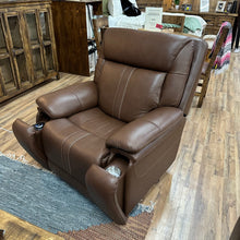 Load image into Gallery viewer, Highland Audio Immersive Recliner