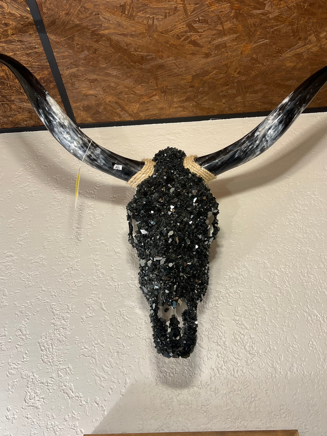 Jeweled Cow Skull (Black#1)