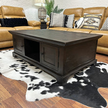 Load image into Gallery viewer, Catalina Coffee Table Set