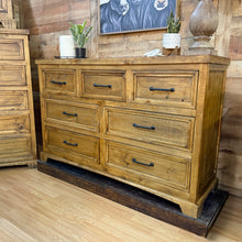 Load image into Gallery viewer, Sundance Bedroom Set