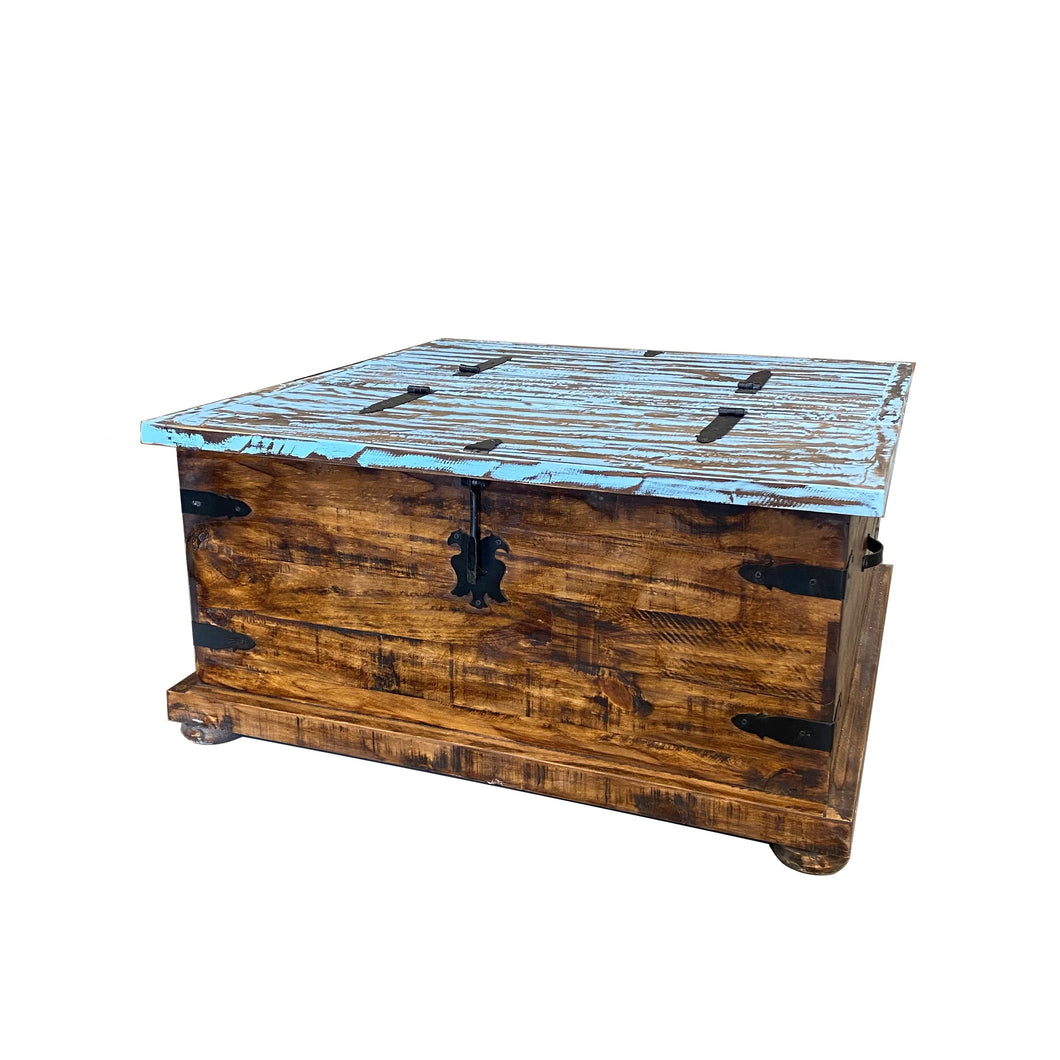 Lakeside Trunk Coffee Table (CLOSEOUT)