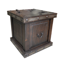 Load image into Gallery viewer, Cortez Trunk Coffee Table Set