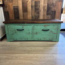 Load image into Gallery viewer, Turquoise Shoebank

