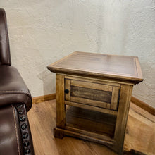 Load image into Gallery viewer, Driftwood Coffee Table Set
