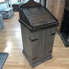 Load image into Gallery viewer, Breckenridge Trash Can
