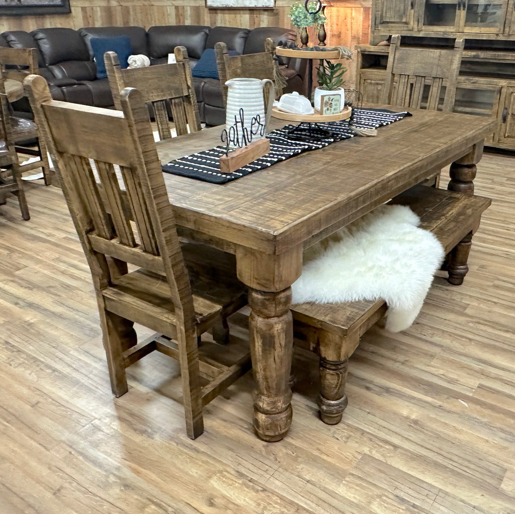 Modern rustic table and chairs sale