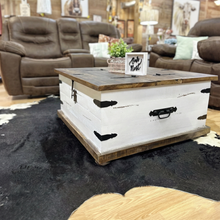 Load image into Gallery viewer, Branson Trunk Coffee Table Set
