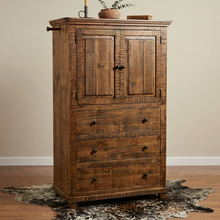 Load image into Gallery viewer, Highland Chest
