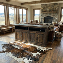 Load image into Gallery viewer, Nevada 60" TV Stand
