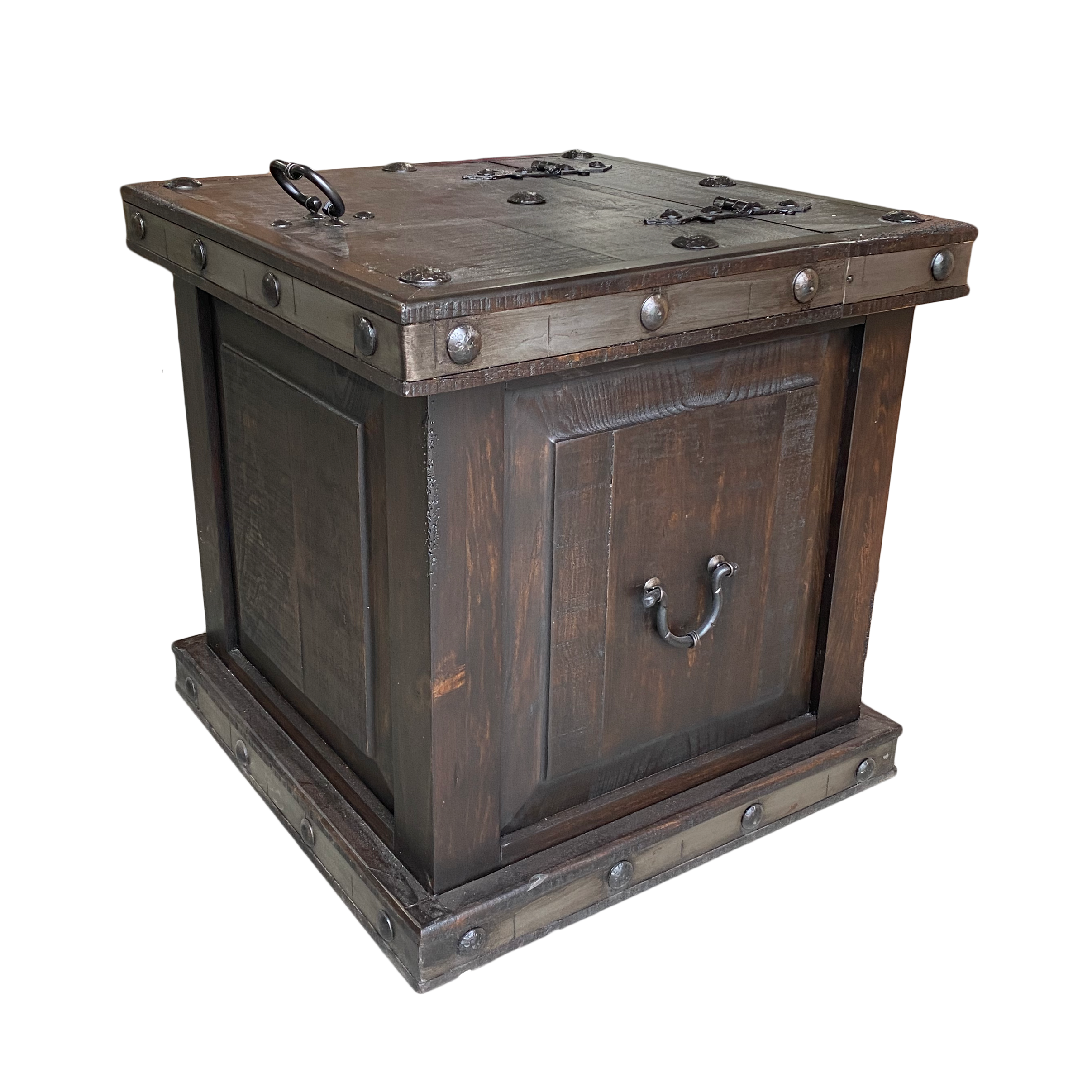 Cortez Trunk End Table – Rustic Furniture Depot